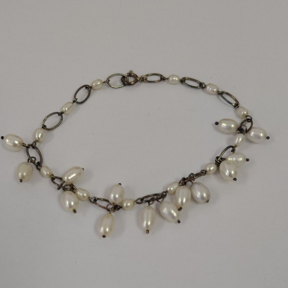 Elegant Silver & Pearl Bracelet